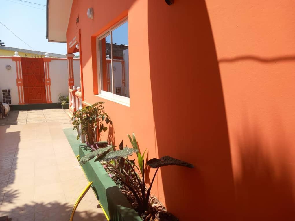 Octave'S Apt Pointe Noire Exterior foto