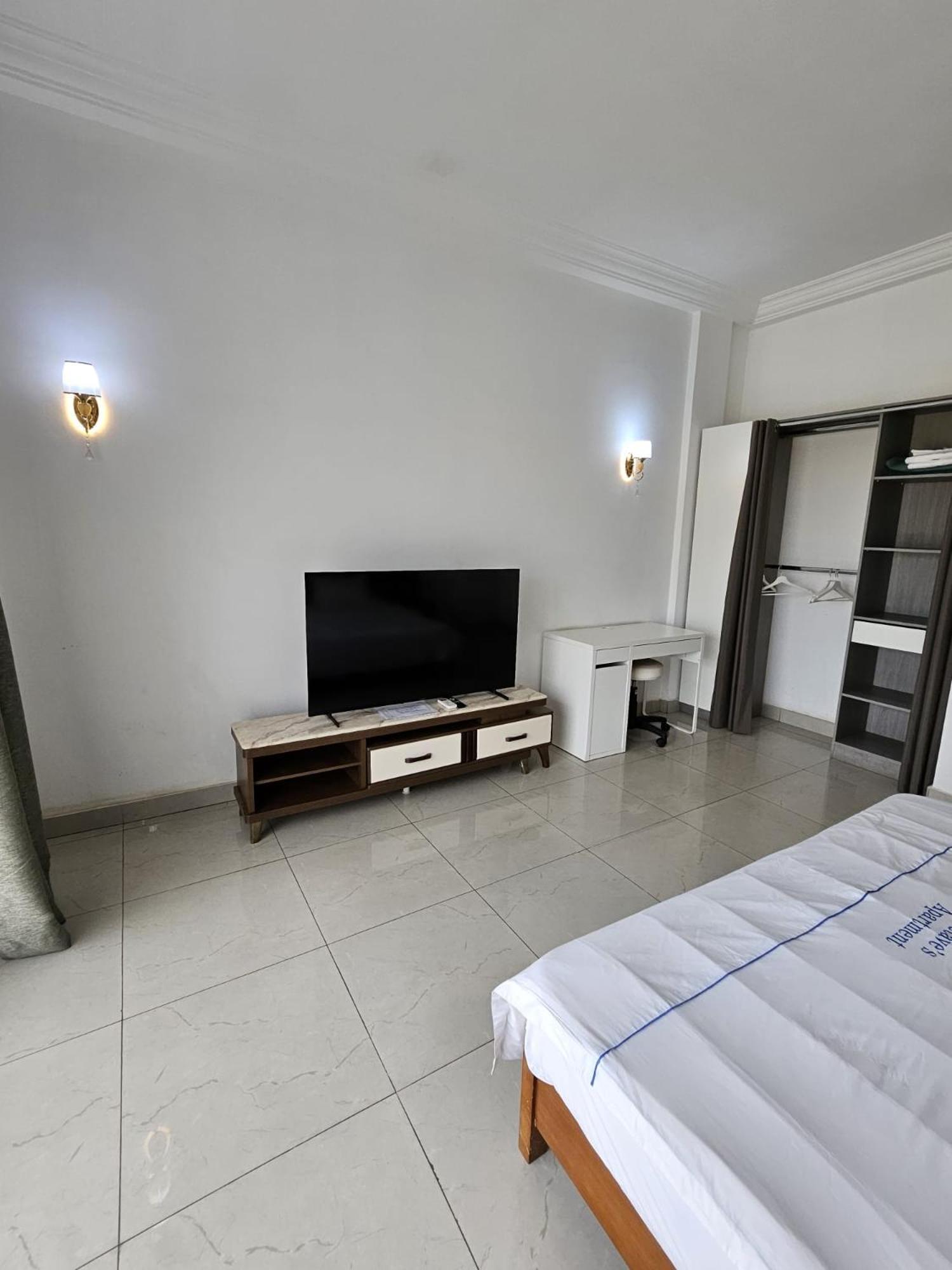Octave'S Apt Pointe Noire Exterior foto