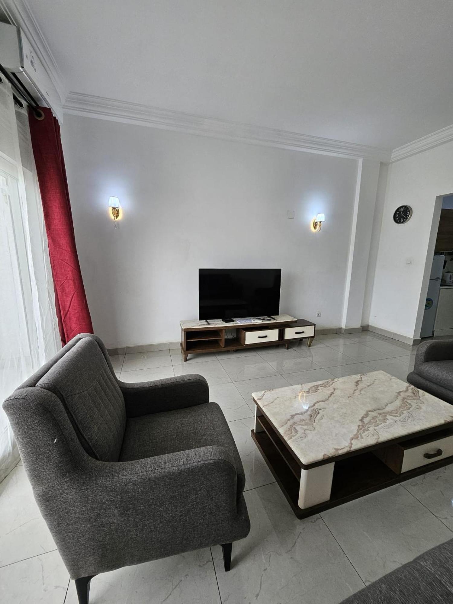 Octave'S Apt Pointe Noire Exterior foto
